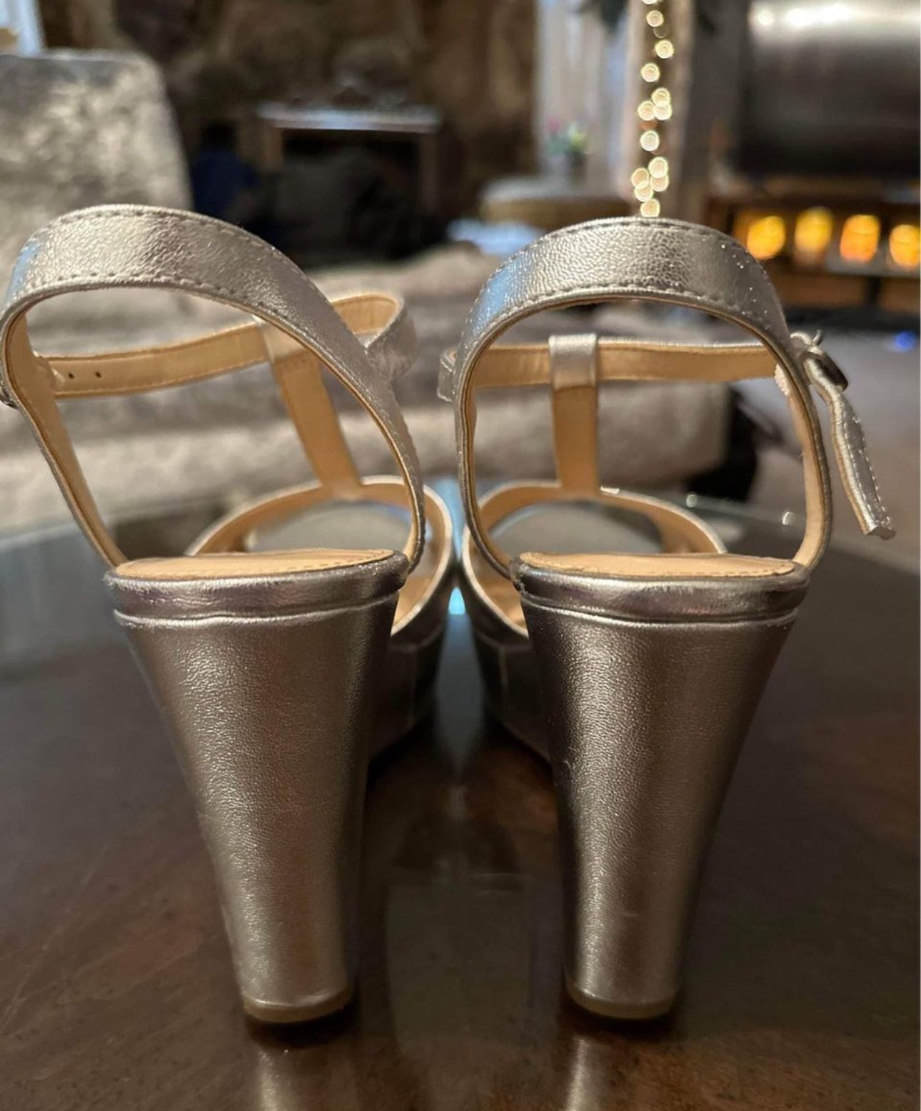 Michael Shannon Metallic Silver Platform Wedge Sandals. T Strap.  size 9.  Like New!
