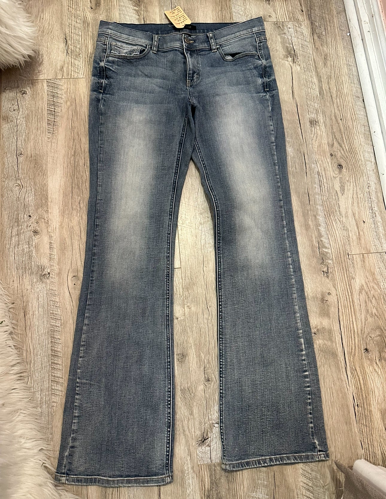 WHITE HOUSE BLACK MARKET Blue Denim Jeans BOOT CUT  Flare Sz 8R  EUC