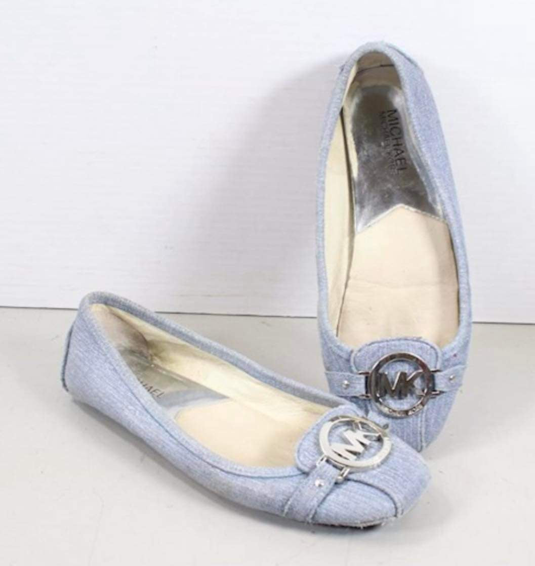 Michael Kors Fulton Moccasin Washed Denim Flat  Silver Logo - size 7