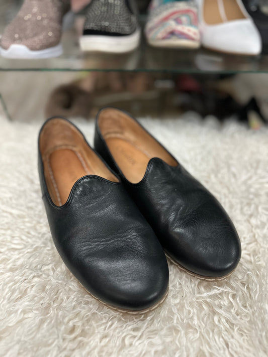 Charix Black Leather Slip-ons in 41.5 (10)