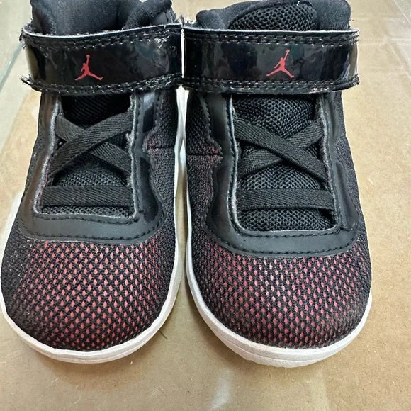 Air Jordan Super Fly 4, kids size 5C. EUC