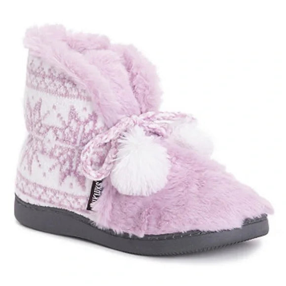 NWT Pink Muk Luks Women's Dana Knit Faux Fur Indoor/ Outdoor Pom Bootie Slipper