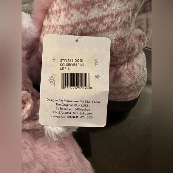 NWT Pink Muk Luks Women's Dana Knit Faux Fur Indoor/ Outdoor Pom Bootie Slipper